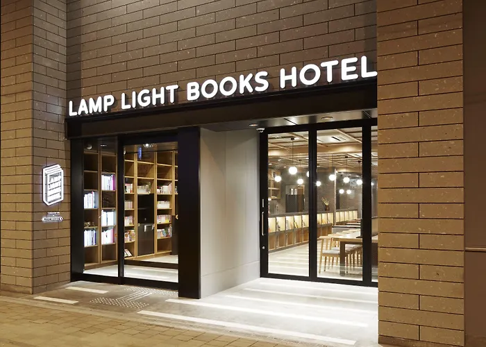 Lamp Light Books Hotel Sapporo